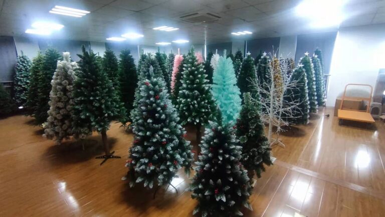 christmas tree manufacturer