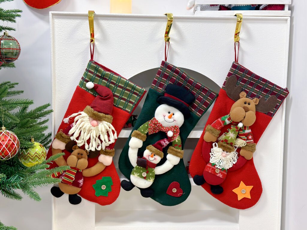Ready Stock Christmas Stockings Wholesale – Low MOQ, Fast Delivery