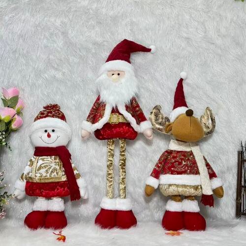 Red-Gold Christmas Textile Collection